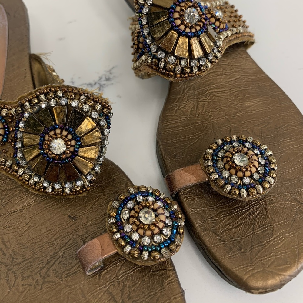Traditional footwear
